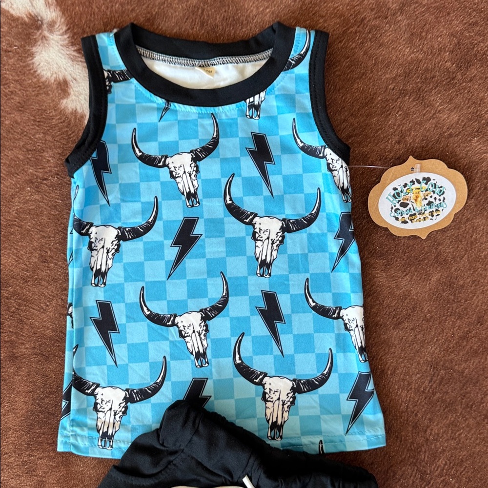 Infant Bull Print Tank and Shorts Set - Picture 2 of 4